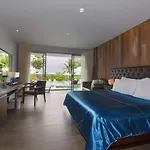 Le Coral Resort