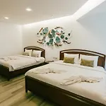 Phranang Place- Sha Extra