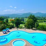 Sir James Resort