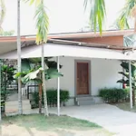 Lamphurai Riverside Resort And Spa