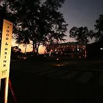 Khao Kheaw Es-Ta-Te Camping Resort & Safari