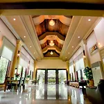 Pearl Resort & Hotel