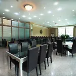 Pearl Resort & Hotel