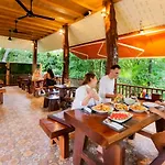 Khao Sok River Home Resort