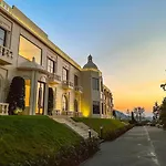 Jupiter Trevi Resort And Spa