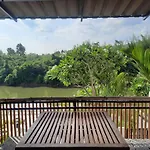 Chasorn Riverside Resort