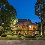Vanasin Residence