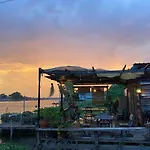 Baan Golite Ko Kret - บ้านโกไล้เกาะเกร็ด