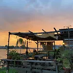 Baan Golite Ko Kret - บ้านโกไล้เกาะเกร็ด