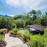 Khao Sok River Home Resort