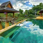 Howie\'S Homestay
