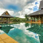 Howie\'S Homestay