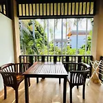 Meewaya Hotel