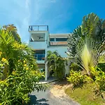 Tahiana Villa