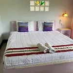 Phuchomjan Resort