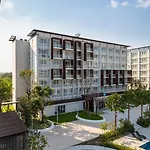 The Idle Hotel And Residence