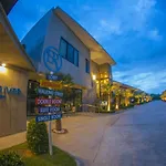 Blue River Resort