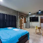99/9 Box Resort