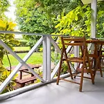Baansuansabai Phloenpanmai Resort บ้านสวยสบาย เพลินพรรณไม้ รีสอร์ท อัมพวา