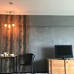 420 Canopy Studio Meals Included