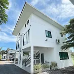 Z-Beach Resort
