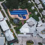 Eastiny Resort & Spa