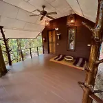 Khao Sok Paradise Resort