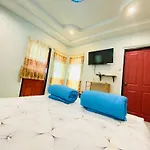 Panutsaya Homestay