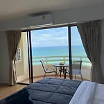 Vip Condo Chain By Linda