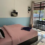 Labella Samet Guesthouse