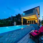 Villa Kirasi