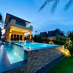 Villa Kirasi