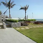 Boathouse Huahin Pool Villa