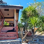 Hello Sichang Bungalow