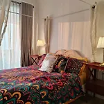 มารินอส บีชเฮ้าส์ Marinos Beach House