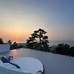 New La Vida Villa 270° Rooftop Seaview