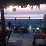 Lazy Hut
