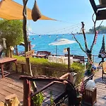 Tongta Phaview Resort