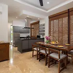 Villa Decor