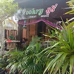 Poohry Seaview