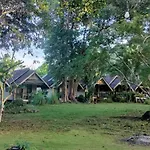 ฺbay Yard Hut