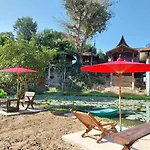 เรือนแฝด Brook View