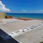 Wis Beach Khanom