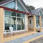 Chokdee Resort