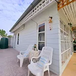 Prathana Garden Beach Resort