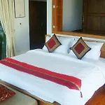 Villa Frangipani