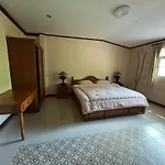 Khaolak 2K Pool Villa