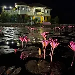Bua Daeng Homestay Resort