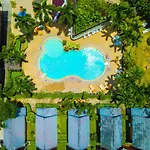 Diamond Cave Resort