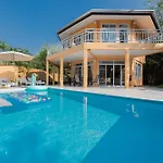 Twin Villas Ao Nang